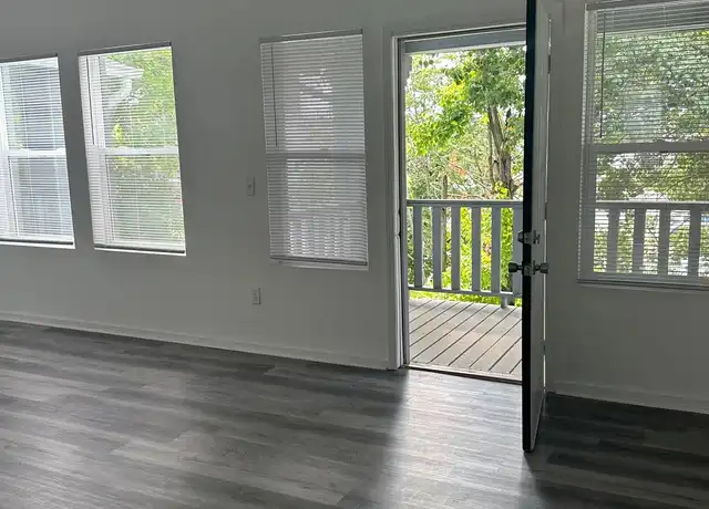 Property at 1922 W Washington St Unit 4T, Indianapolis, IN, 46222, 1 bed, 1 bath, [object Object]