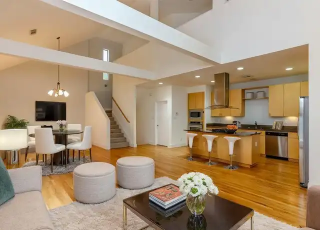 Property at 4406 Koehler St Unit A, Houston, TX, 77007, 3 beds, 2.5 baths, [object Object]