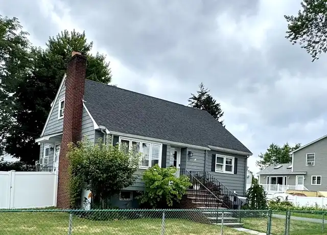 Property at 35 Serino Way, Saugus, MA, 01906, 4 beds, 2 baths, [object Object]
