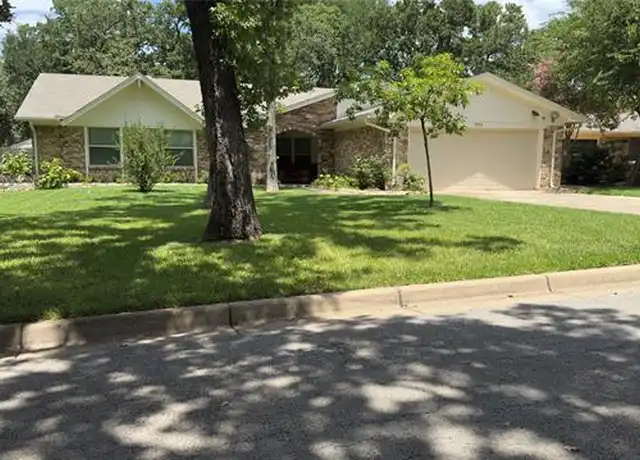 Property at 2946 Canyon Dr, Grapevine, TX, 76051, 4 beds, 2 baths, [object Object]
