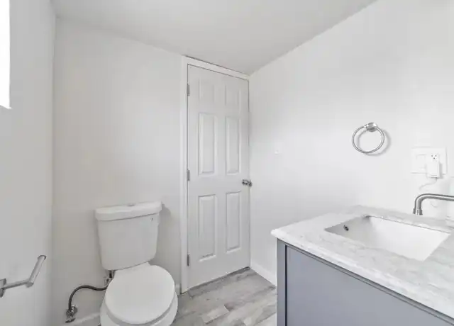 Property at 1030 N Pleasant Ave Unit NA, Fresno, CA, 93728, 1 bed, 1 bath, [object Object]