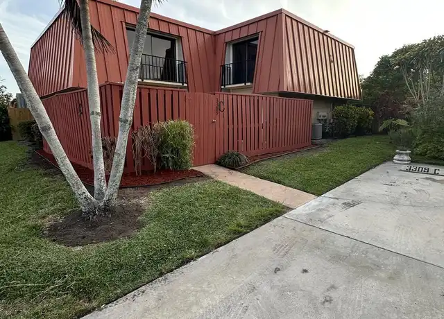 Property at 3309 Gardens East Dr Unit C, Palm Beach Gardens, FL, 33410, 2 beds, 2 baths, [object Object]