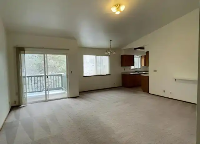 Property at 881 Homedale Rd Unit 887, Klamath Falls, OR, 97603, 2 beds, 1 bath, [object Object]
