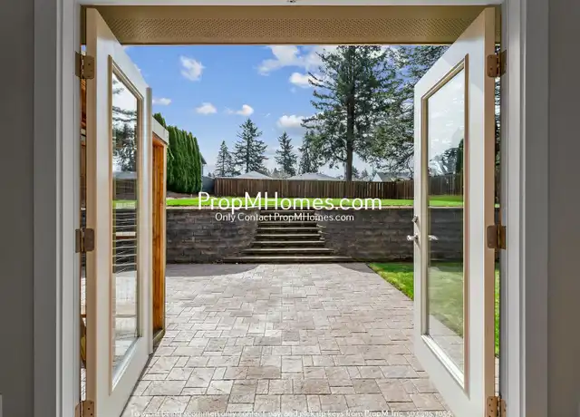 Property at 21856 SE Ash St, Gresham, OR, 97030, 3 beds, 1 bath, [object Object]