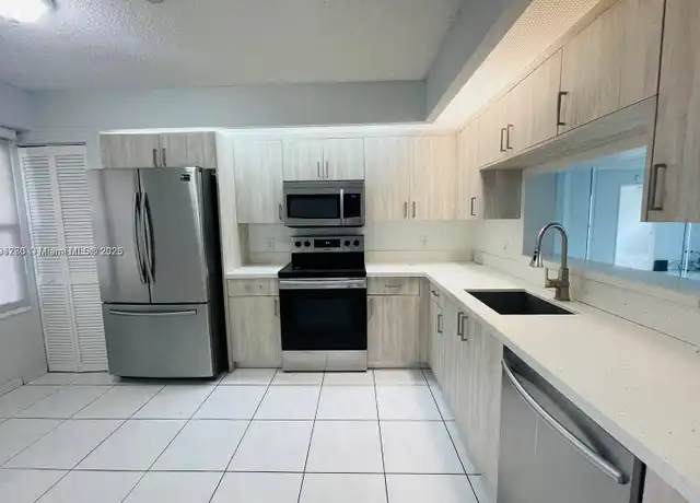 Property at 571 SW 141st Ave Unit 409N, Pembroke Pines, FL, 33027, 2 beds, 2 baths, [object Object]