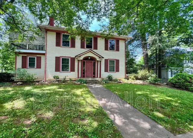 Property at 130 Edwin Pl Unit 4, Asheville, NC, 28801, 1 bed, 1 bath, [object Object]