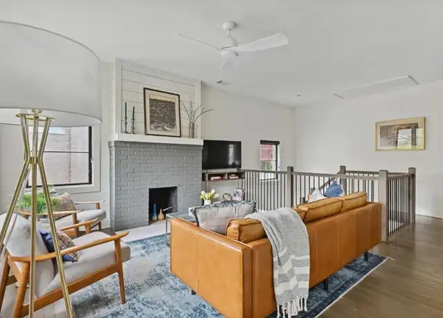 Property at 634 Bonaventure Ave NE Unit 2, Atlanta, GA, 30306, 2 beds, 3 baths, [object Object]