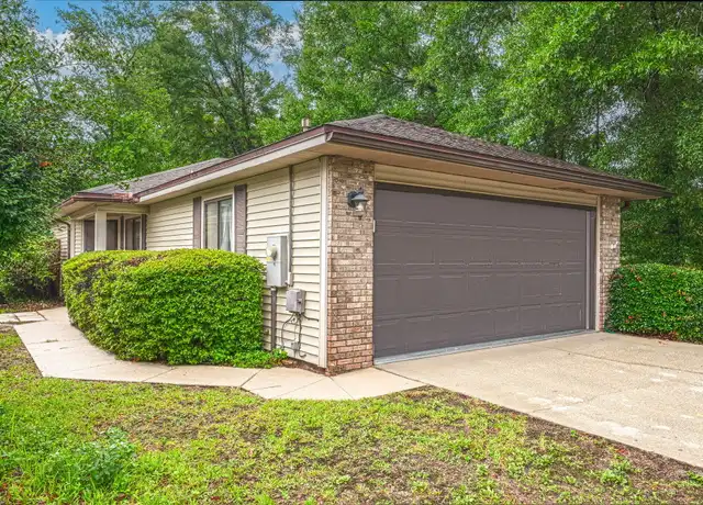 Property at 2901 Alpine Pl, Niceville, FL, 32578, 2 beds, 2 baths, [object Object]