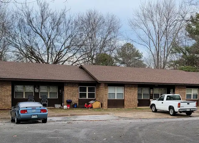 Property at 252 Jean St, Batesville, AR, 72501, 1 bed, 1 bath, [object Object]