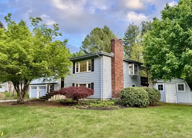 Property at 9 Brooks Rd Unit 9, Sudbury, MA, 01776, 4 beds, 3 baths, [object Object]