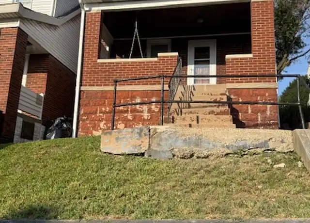 Property at 1647 Oakhurst St, Pittsburgh, PA, 15210, 2 beds, 1 bath, [object Object]