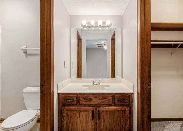 Photo of 4857 Dierker Rd Unit 1, Columbus, OH 43220