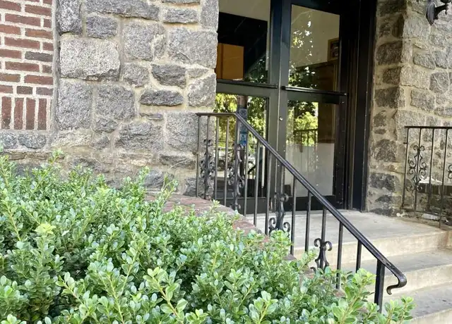 Property at 6 West Ave Apt 1A, Larchmont, NY, 10538, 1 bed, 1 bath, [object Object]