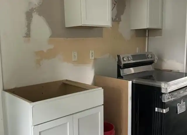 Property at 76 Division St, North Attleboro, MA, 02760, 3 beds, 1 bath, [object Object]