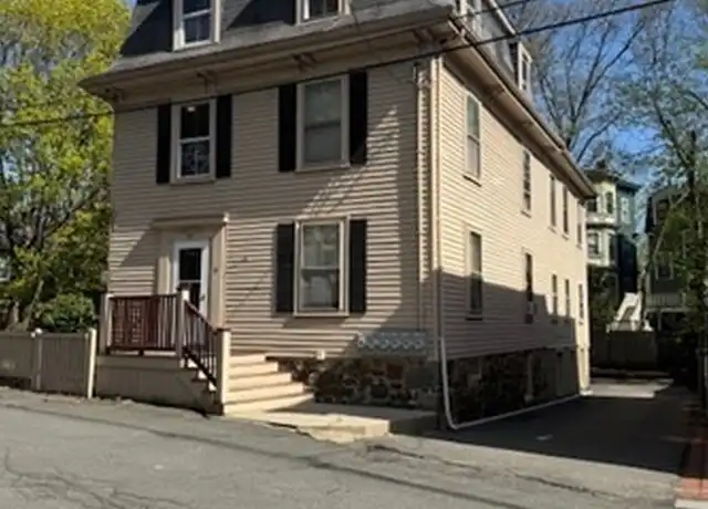Property at 15 Harris St Unit 3, Marblehead, MA, 01945, 1 bed, 1 bath, [object Object]