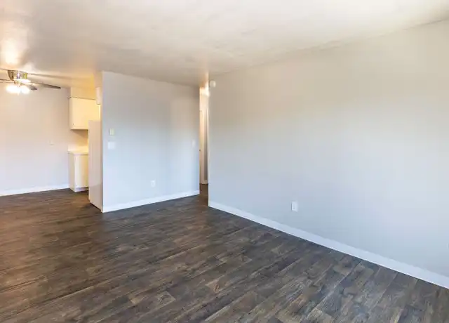 Property at 17455 SE Washington Ct Unit 66, Portland, OR, 97233, 1 bed, 1 bath, [object Object]
