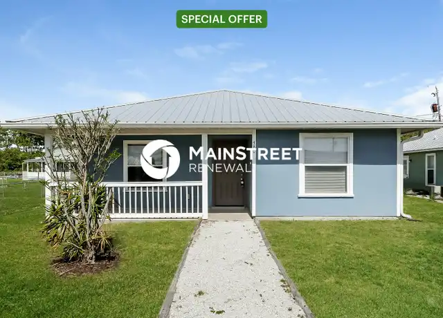 Property at 480 14th St SW, Vero Beach, FL, 32962, 3 beds, 2 baths, [object Object]