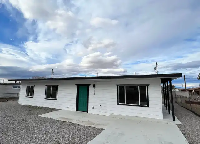 Property at 258 W Basic Rd, Henderson, NV, 89015, 4 beds, 2 baths, [object Object]