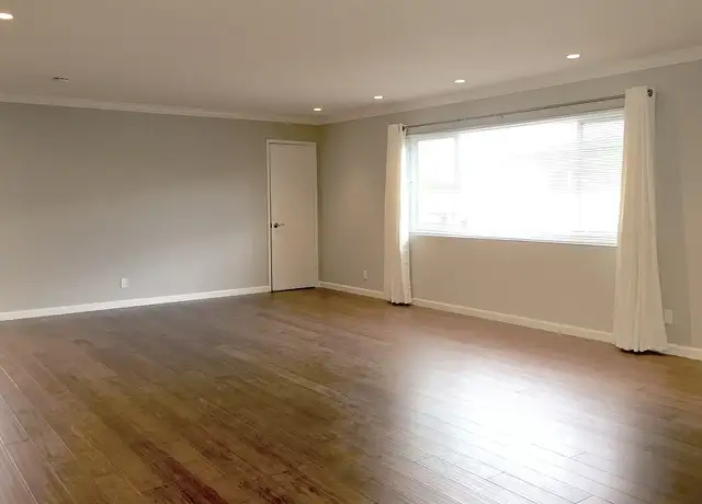 Photo of 1674 Hollenbeck Ave, Sunnyvale, CA 94087