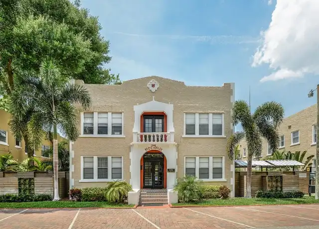 Property at Piccadilly Flats - 1404 S Bay Villa Pl, Tampa, FL, 33629, 1 bed, 1 bath, [object Object]