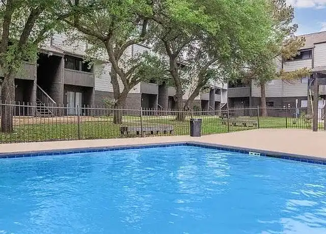 Property at Holleman Oaks - 1501 Holleman Dr, College Station, TX, 77840, 2 beds, 2 baths, Contact for Price