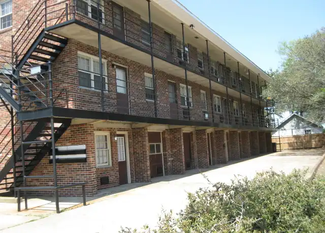 Property at 428 Staten St Unit 3, Norfolk, VA, 23503, 1 bed, 1 bath, [object Object]