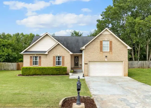 Property at 3716 Harvest Rdg, Clarksville, TN, 37040, 3 beds, 2 baths, [object Object]