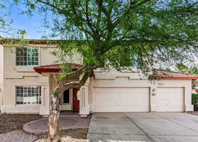 Property at 3717 N Heather Ln, Avondale, AZ, 85392, 5 beds, 2.5 baths, [object Object]