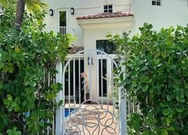 Property at 1362 Bayview Dr, Fort Lauderdale, FL, 33304, 4 beds, 3.5 baths, [object Object]