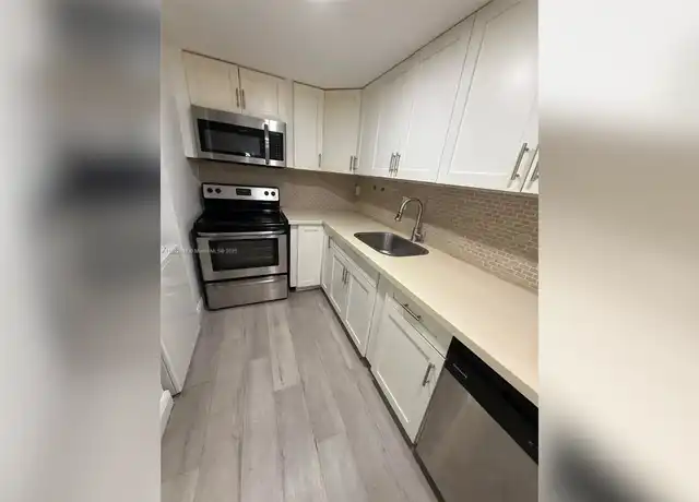 Property at 10000 NW 80th Ct #2341, Hialeah Gardens, FL, 33016, 2 beds, 2 baths, [object Object]