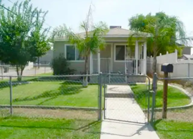 Property at 1114 N St, Bakersfield, CA, 93304, 2 beds, 1 bath, [object Object]