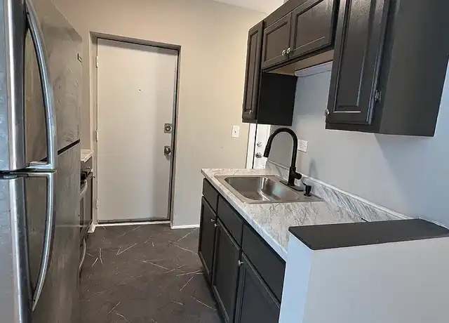 Property at 4611 S Drexel Blvd, Chicago, IL, 60653, 1 bed, 1 bath, [object Object]