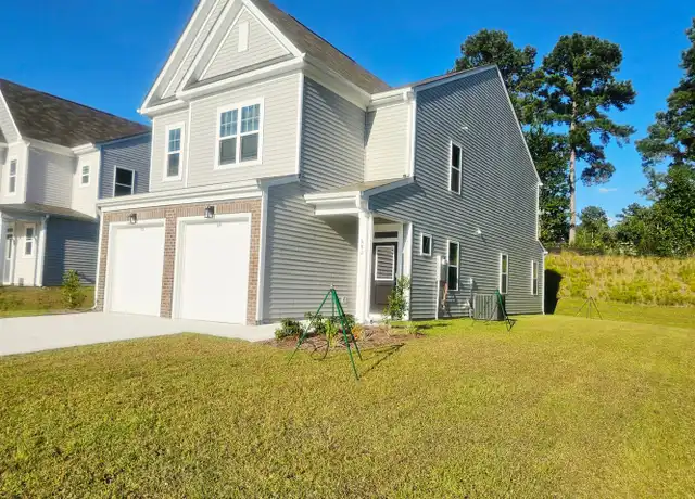 Property at 682 Union St, Raeford, NC, 28376, 3 beds, 2 baths, [object Object]