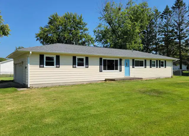 Property at 515 Maddox Dr, Mt Zion, IL, 62549, 4 beds, 1.5 baths, [object Object]