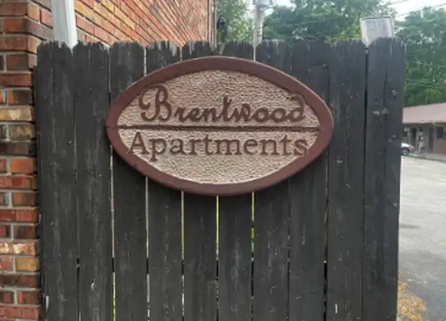 Property at 930 Sparta Dr Unit 103, Crossville, TN, 38555, 1 bed, 1 bath, [object Object]