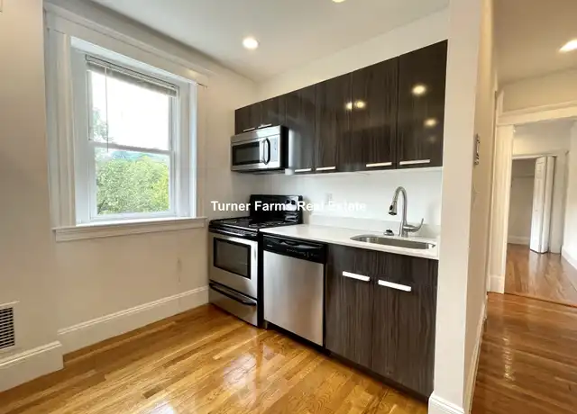 Property at 35 Park Dr Unit 19, Boston, MA, 02215, 1 bed, 1 bath, [object Object]