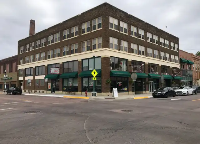 Property at 119 E 3rd Ave Unit 210, Mitchell, SD, 57301, 2 beds, 1.5 baths, [object Object]