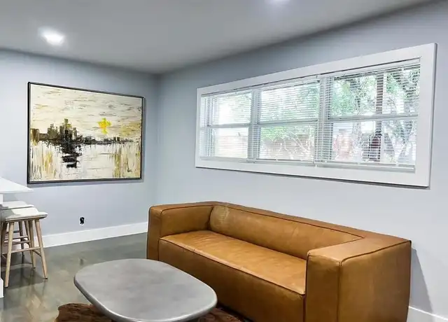 Property at 1405 Hyde Park Blvd Unit 8, Houston, TX, 77006, 1 bed, 1 bath, [object Object]