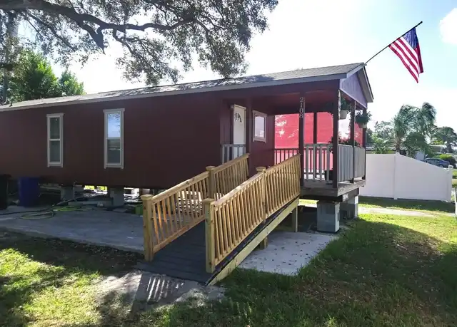Property at 2108 Roselawn Dr, Holiday, FL, 34691, 1 bed, 1 bath, [object Object]
