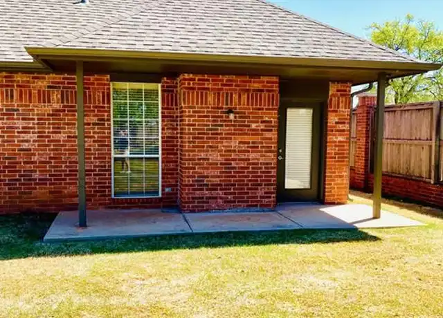 Property at 13801 Edmond Gardens Dr, Edmond, OK, 73013, 2 beds, 2 baths, [object Object]