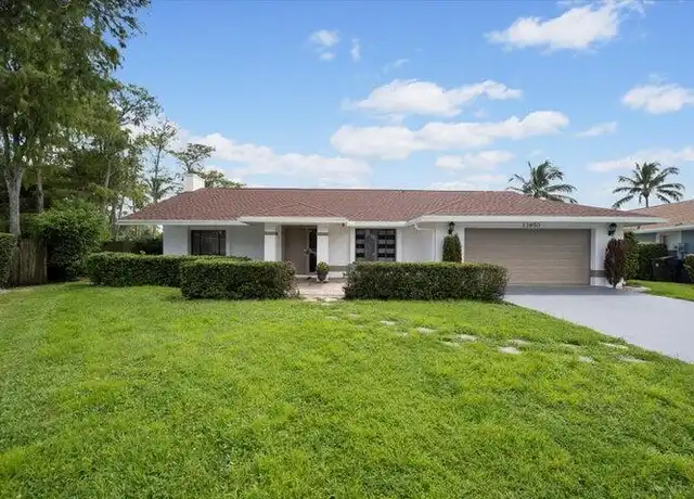 Property at 13950 Barberry Ct Unit 13950, Wellington, FL, 33414, 4 beds, 2 baths, [object Object]