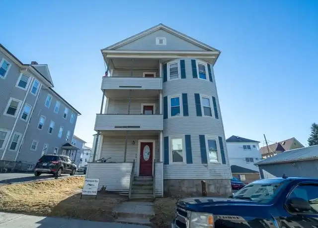 Property at 47 Windham St Unit 3, Worcester, MA, 01610, 3 beds, 1 bath, [object Object]