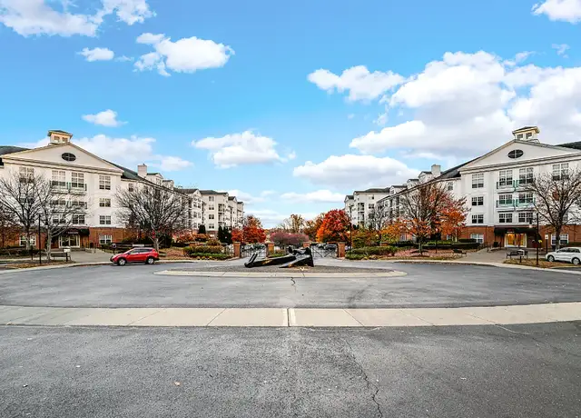 Photo of 150 Southfield Ave, Stamford, CT 06902
