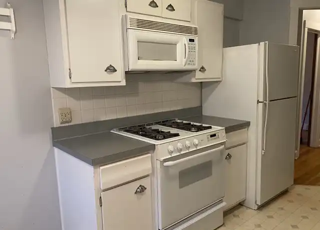 Property at 23 E 54th St, Minneapolis, MN, 55419, 2 beds, 1.5 baths, [object Object]