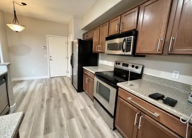 Property at 15842 N 73rd Ln, Peoria, AZ, 85382, 3 beds, 2.5 baths, [object Object]