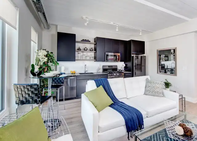 Property at 941 W Belmont Ave Unit 202, Chicago, IL, 60657, 1 bed, 1 bath, [object Object]