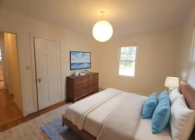 Property at 6045 18th St N, Arlington, VA, 22205, 1 bed, 1 bath, [object Object]