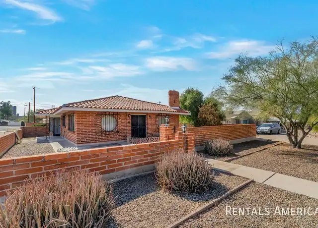 Property at 1590 E Hampton St, Tucson, AZ, 85719, 4 beds, 3 baths, [object Object]