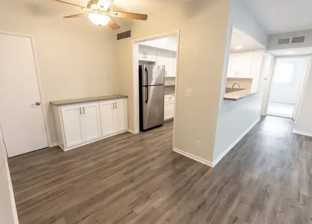 Property at 115 N Wetherly Dr Unit 300, Los Angeles, CA, 90048, 2 beds, 1.5 baths, [object Object]