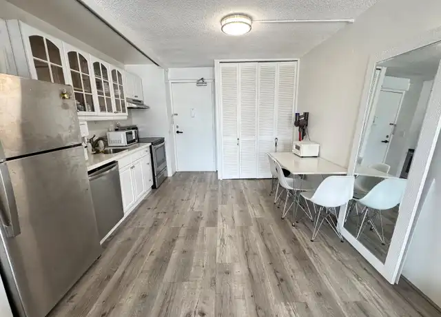 Property at 1655 Makaloa St #1015, Honolulu, HI, 96814, 1 bed, 1 bath, [object Object]